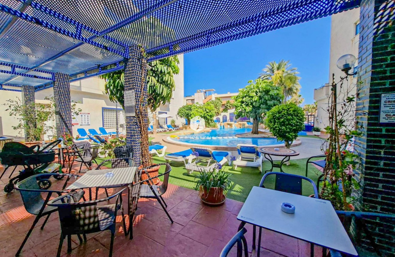 Resale - Apartment / flat -
Orihuela Costa - Costa Blanca