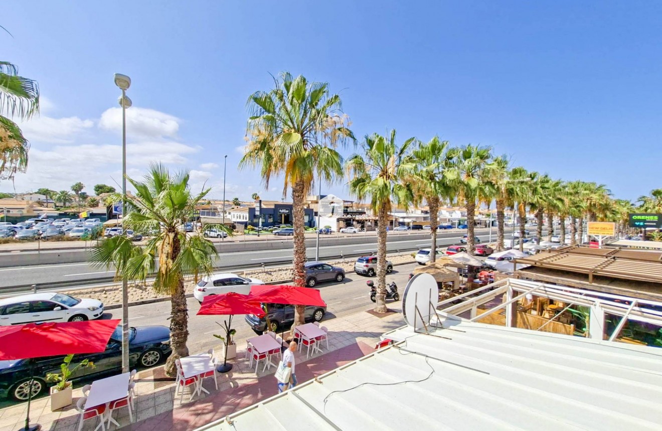 Resale - Apartment / flat -
Orihuela Costa - Costa Blanca