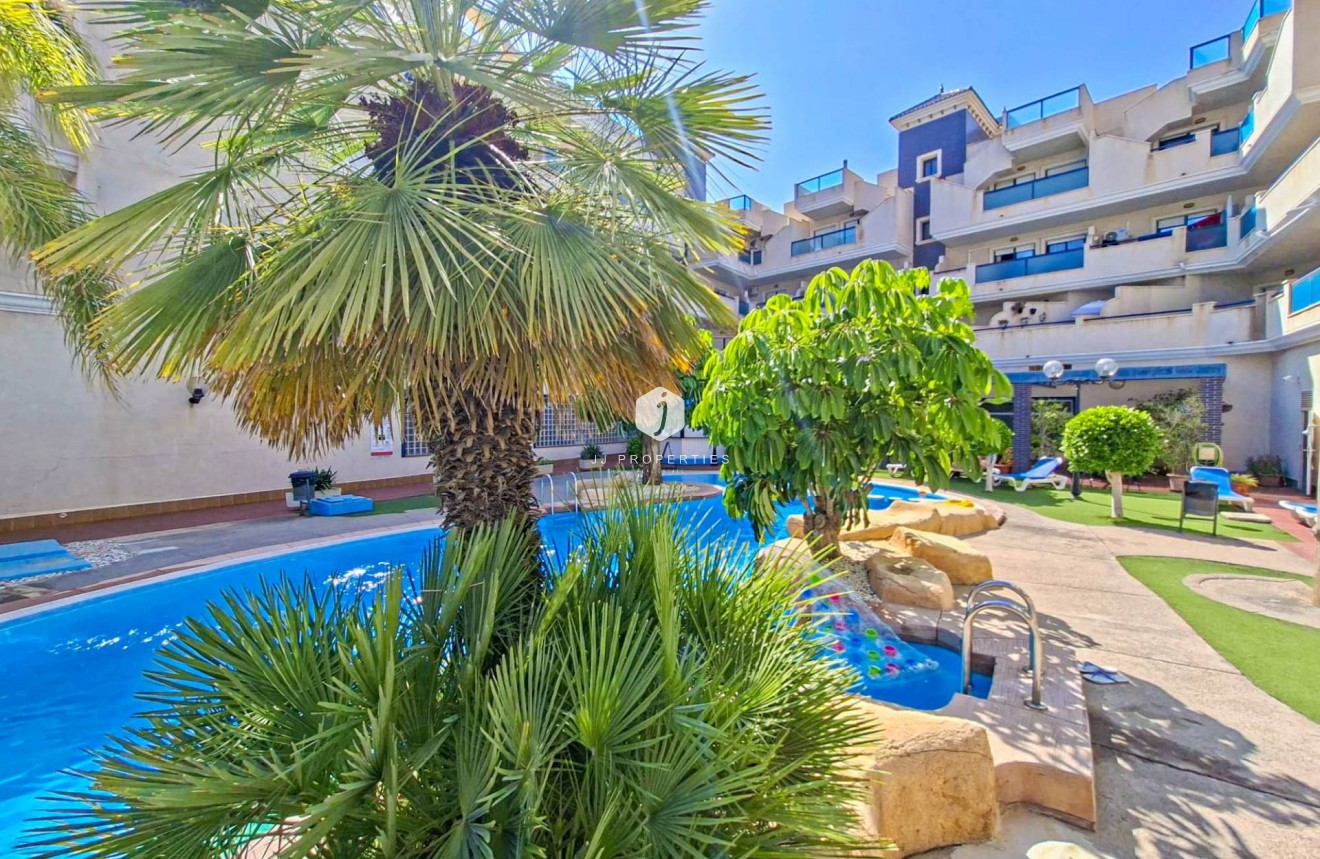 Resale - Apartment / flat -
Orihuela Costa - Costa Blanca
