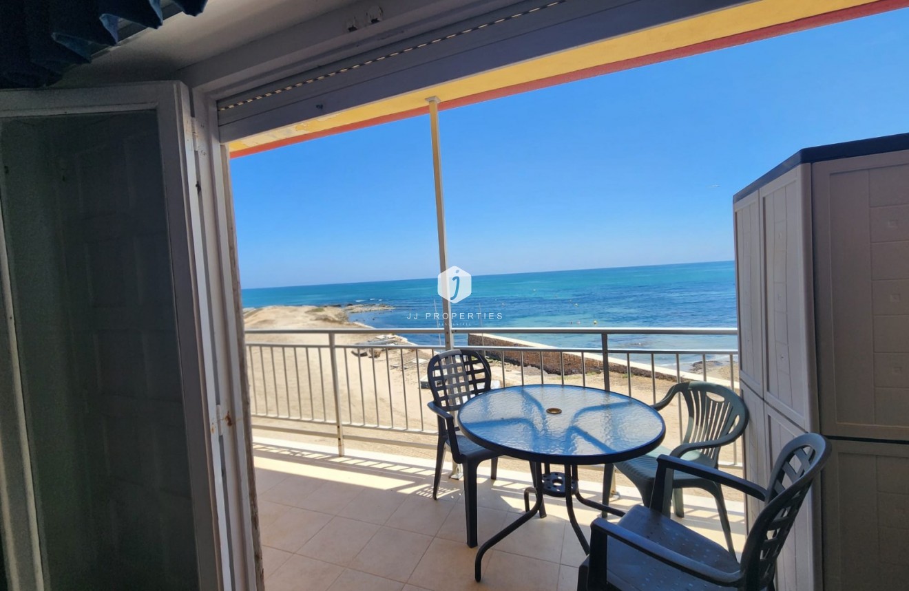 Segunda mano - Apartamento / piso -
La Mata - Costa Blanca