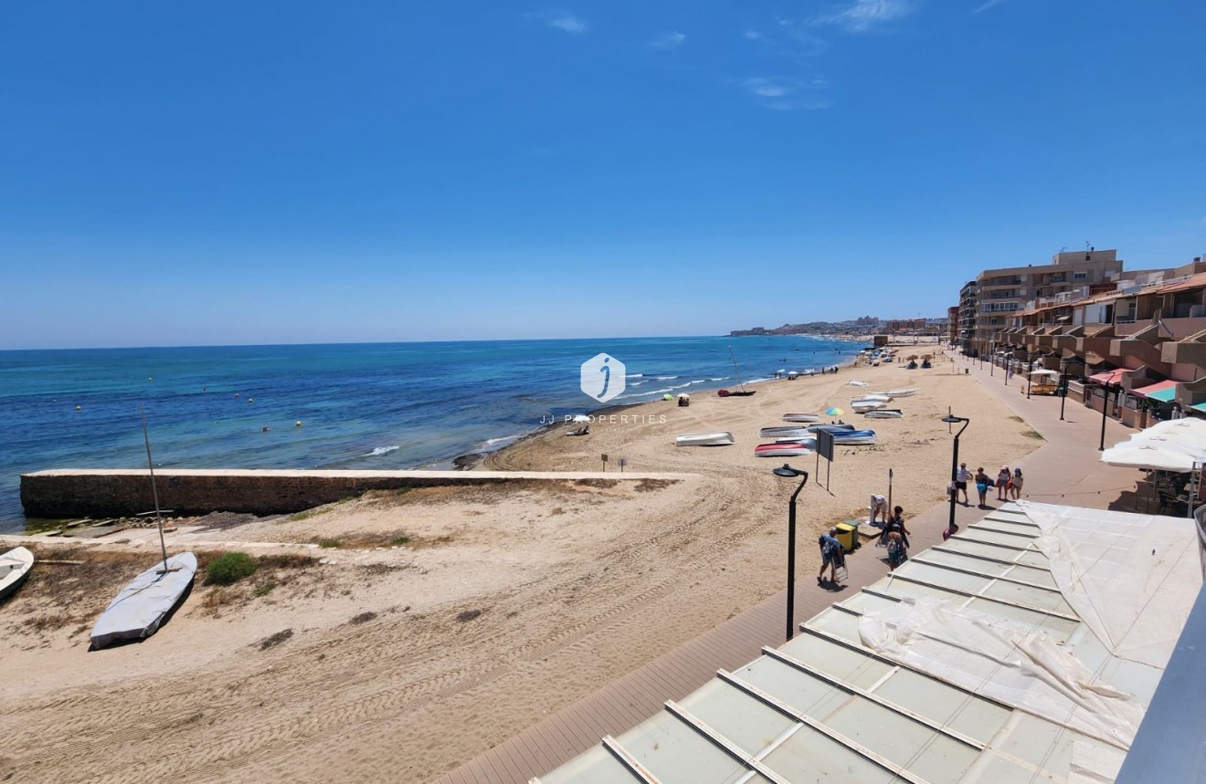 Segunda mano - Apartamento / piso -
La Mata - Costa Blanca