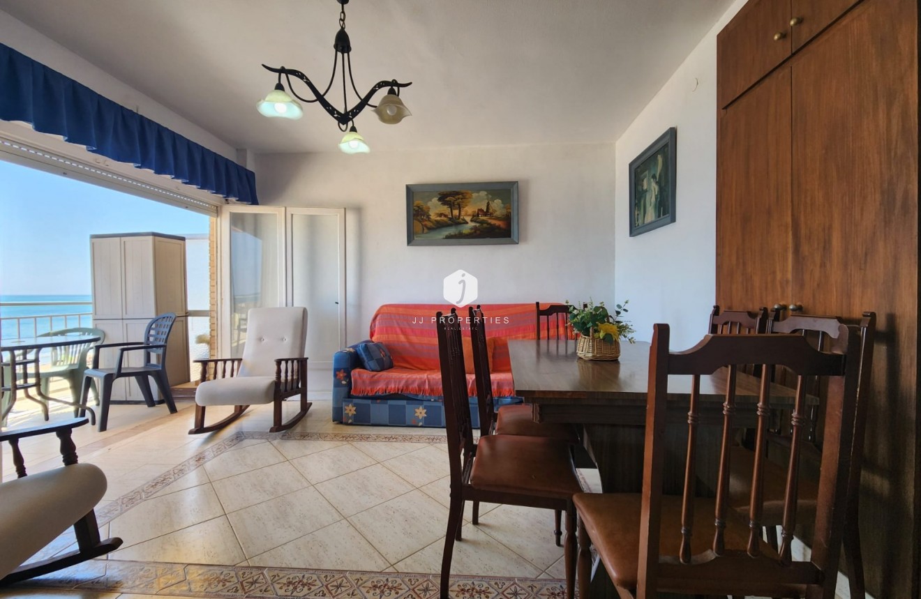 Segunda mano - Apartamento / piso -
La Mata - Costa Blanca