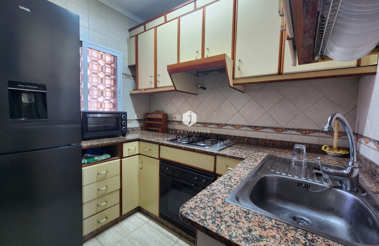 Segunda mano - Apartamento / piso -
La Mata - Costa Blanca