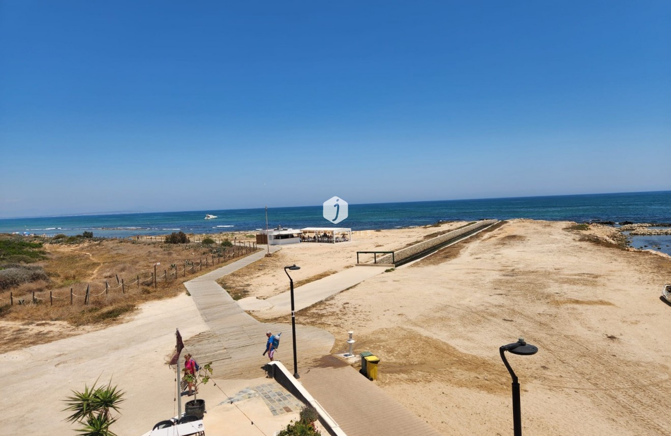 Segunda mano - Apartamento / piso -
La Mata - Costa Blanca