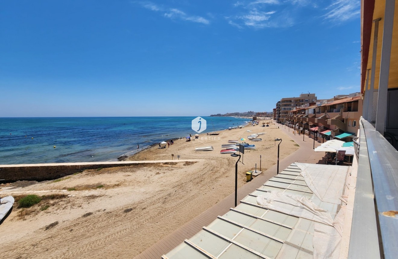 Segunda mano - Apartamento / piso -
La Mata - Costa Blanca