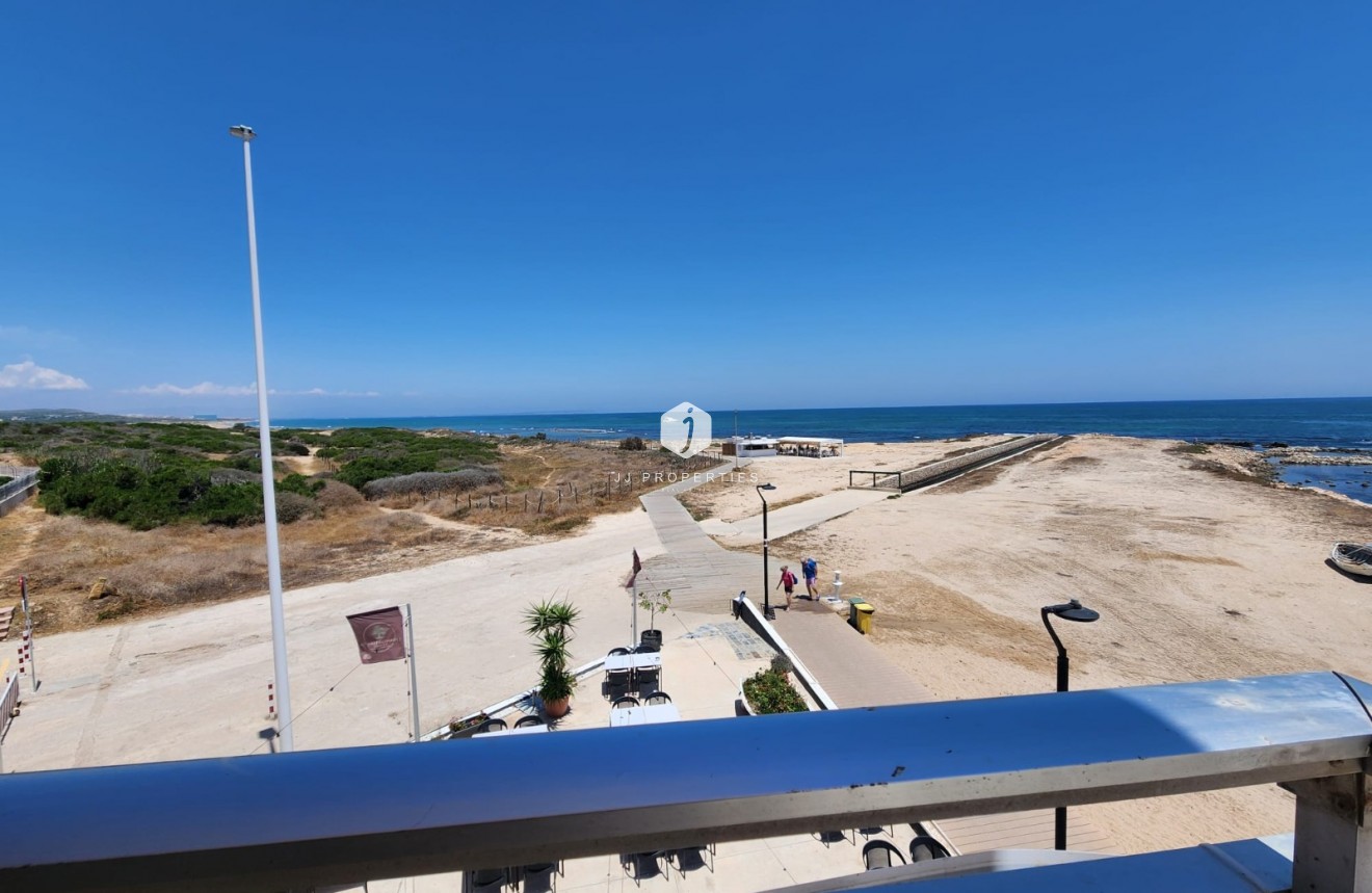 Segunda mano - Apartamento / piso -
La Mata - Costa Blanca