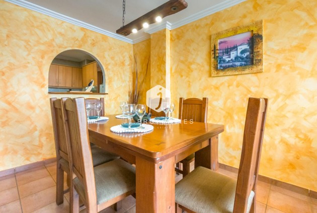 Tweedehands - Appartement / flat -
Torrevieja - Acequion