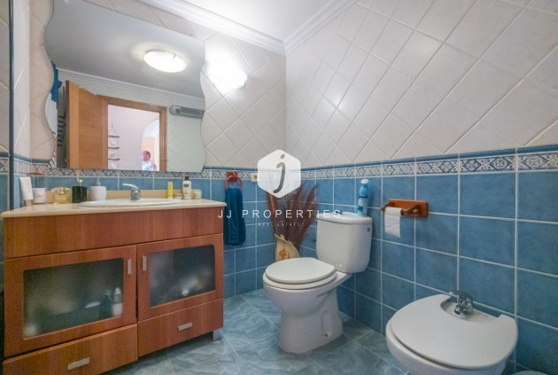 Tweedehands - Appartement / flat -
Torrevieja - Acequion