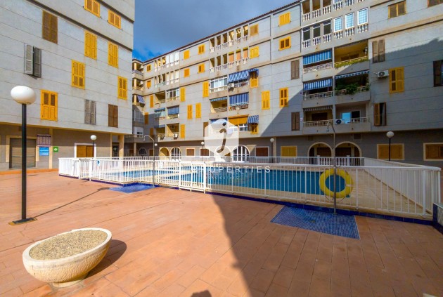 Tweedehands - Appartement / flat -
Torrevieja - Acequion