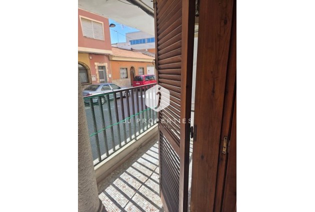Aus zweiter Hand - Wohnung -
Formentera del Segura - Pueblo 5