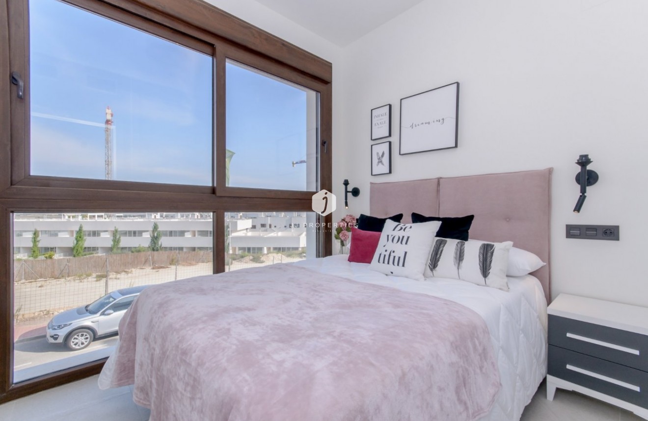 New Build - Bungalow -
Torrevieja - Los Balcones