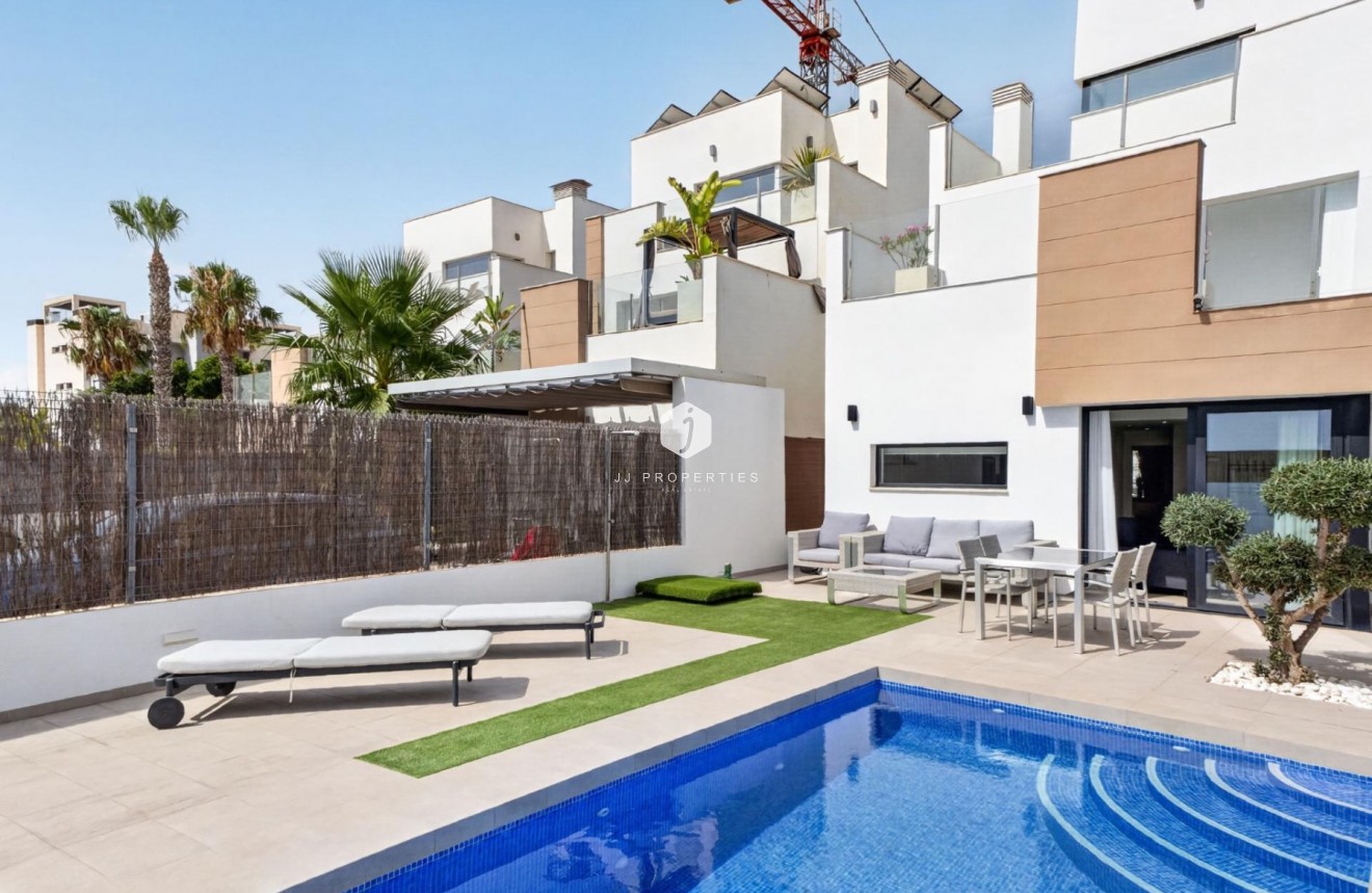 Tweedehands - Chalet -
El Raso - Guardamar del Segura