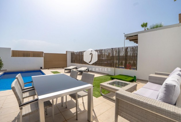 Tweedehands - Chalet -
El Raso - Guardamar del Segura