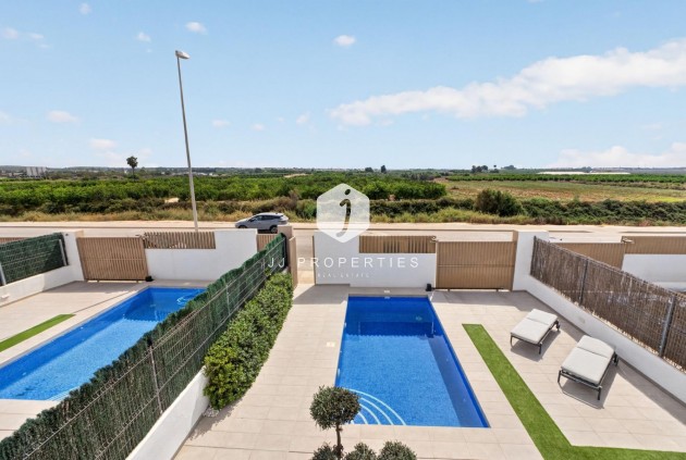 Tweedehands - Chalet -
El Raso - Guardamar del Segura