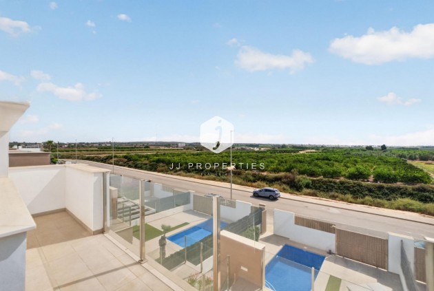 Tweedehands - Chalet -
El Raso - Guardamar del Segura