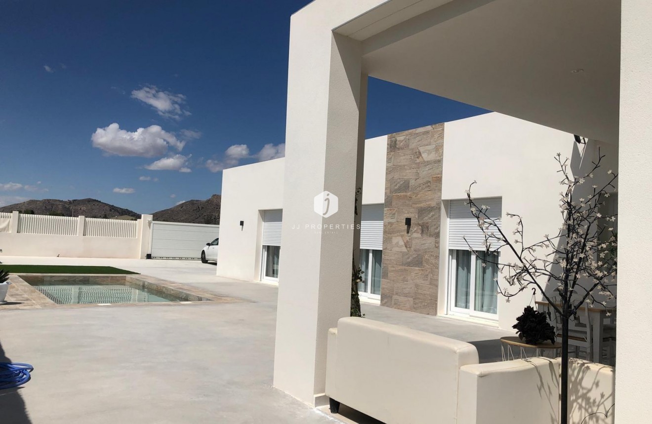 New Build - Villa -
Aspe - urbanizaciones
