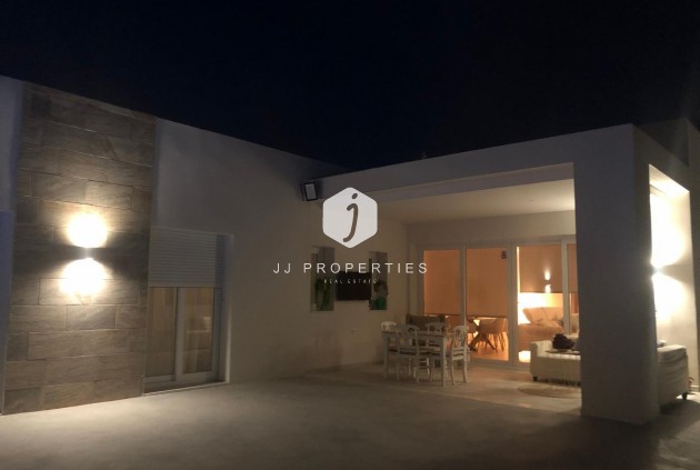 New Build - Villa -
Aspe - urbanizaciones