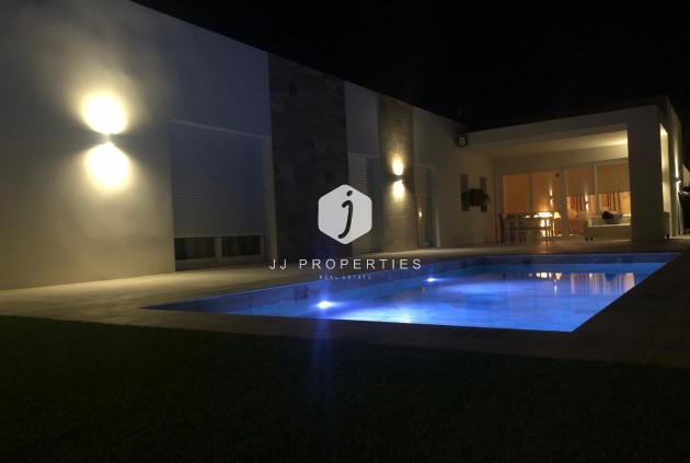 New Build - Villa -
Aspe - urbanizaciones