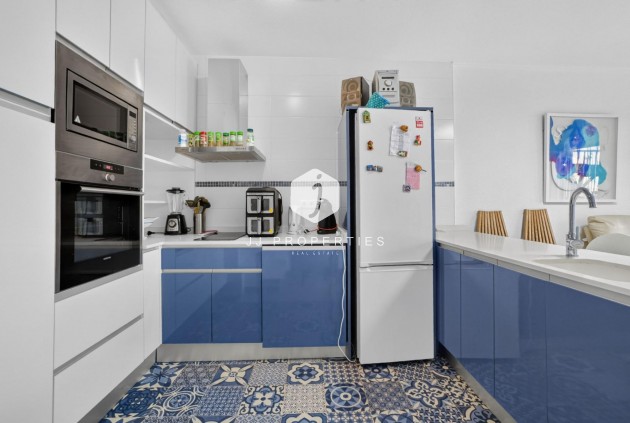 Resale - Townhouse -
Torrevieja - Lago jardin