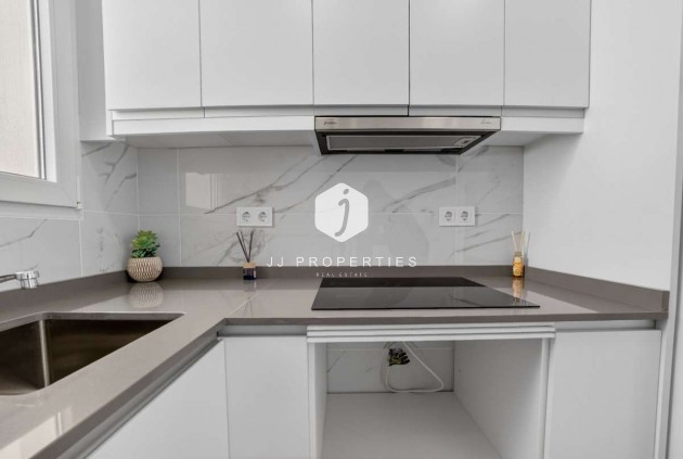 Tweedehands - Appartement / flat -
Torrevieja - Costa Blanca