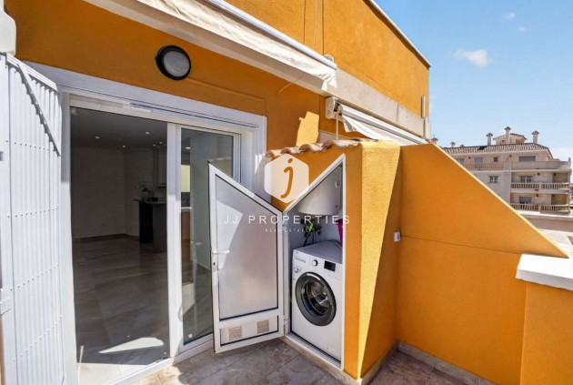 Tweedehands - Appartement / flat -
Torrevieja - Costa Blanca