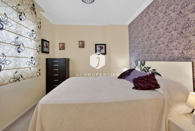 Resale - Apartment / flat -
Torrevieja - Costa Blanca