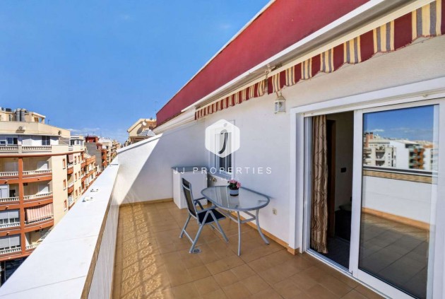 Resale - Apartment / flat -
Torrevieja - Costa Blanca