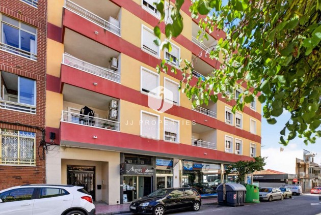 Resale - Apartment / flat -
Torrevieja - Costa Blanca