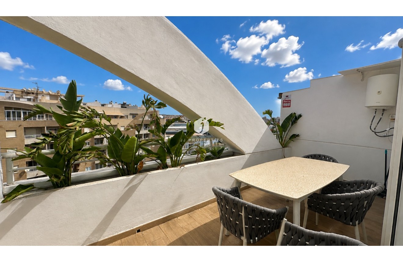 Aus zweiter Hand - Wohnung -
Torrevieja - Costa Blanca