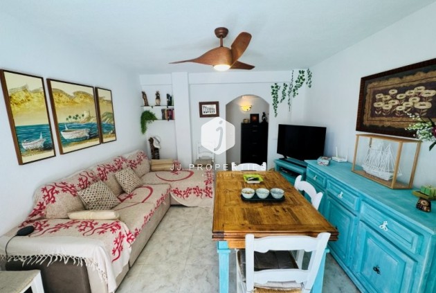 Resale - Apartment / flat -
La Mata - Costa Blanca
