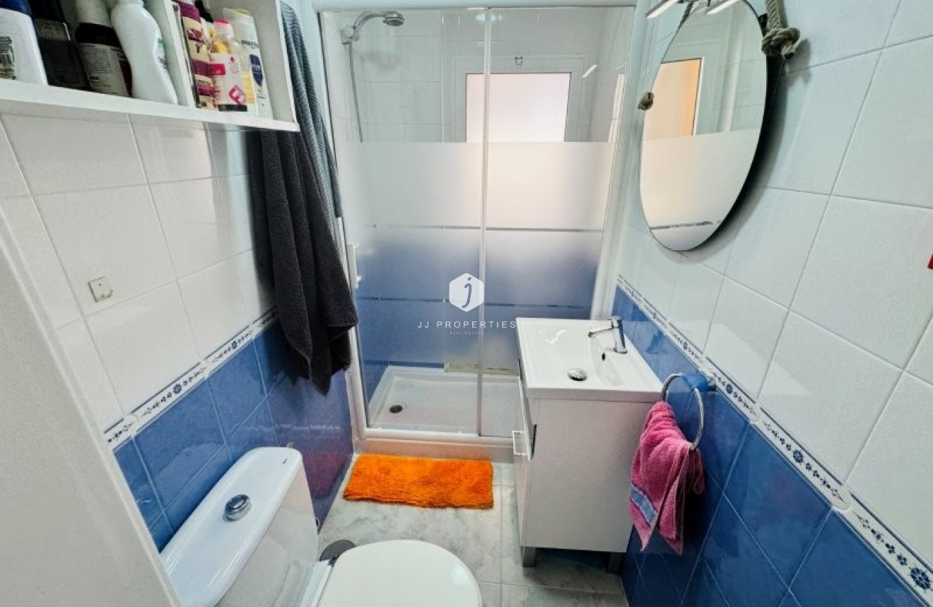Resale - Apartment / flat -
La Mata - Costa Blanca