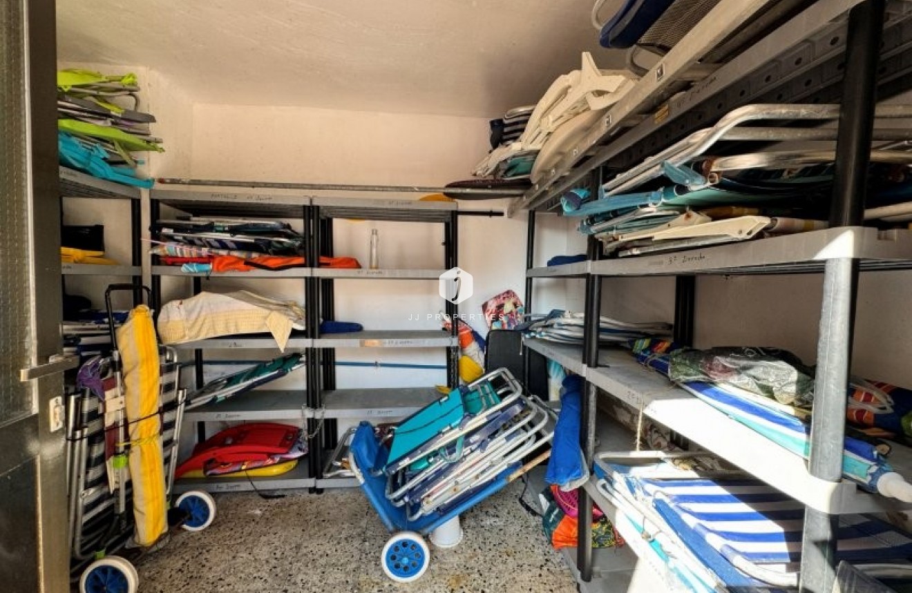 Resale - Apartment / flat -
La Mata - Costa Blanca