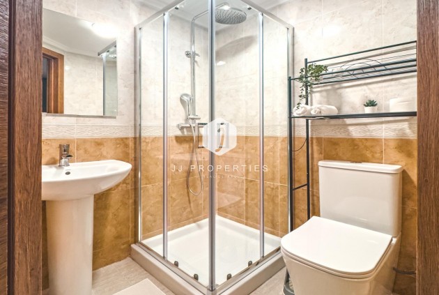 Aus zweiter Hand - Wohnung -
Torrevieja - Playa del Cura
