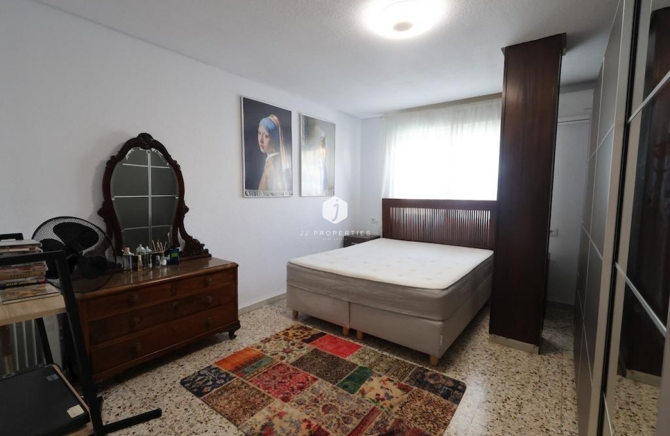 D'occasion - Appartement -
Torrevieja - Costa Blanca