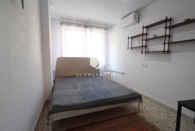 D'occasion - Appartement -
Torrevieja - Costa Blanca