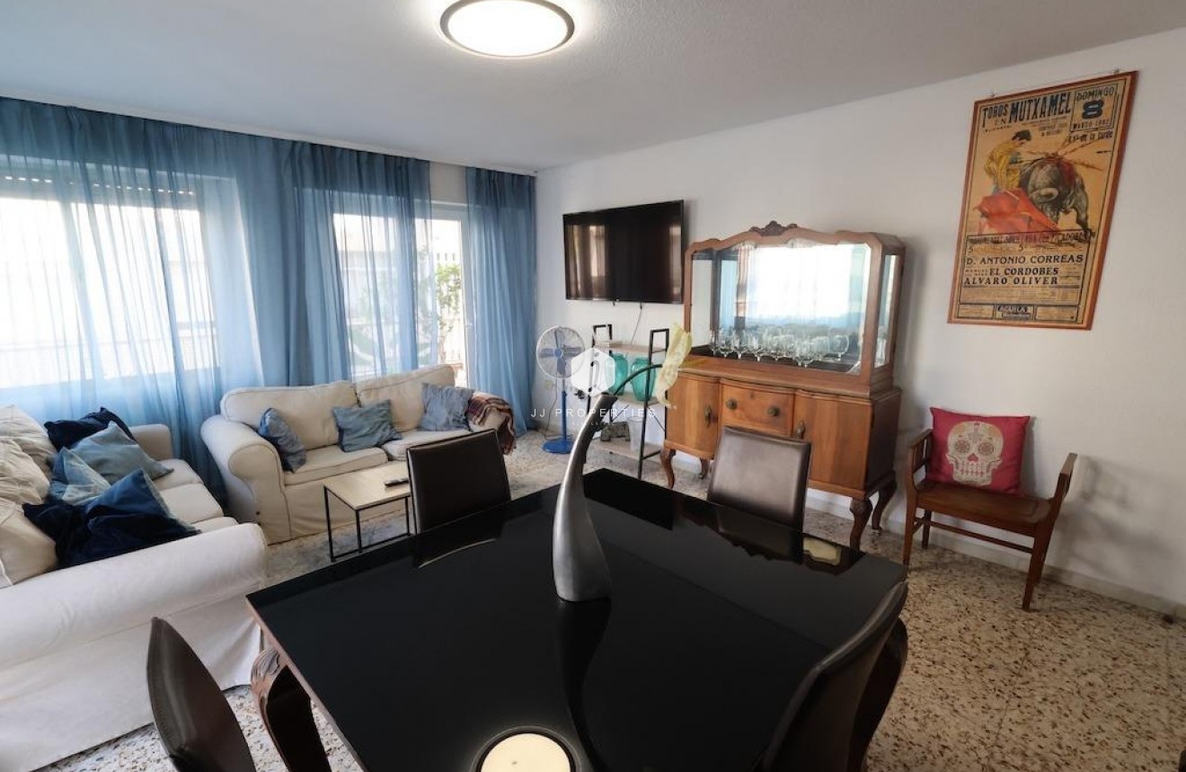 D'occasion - Appartement -
Torrevieja - Costa Blanca