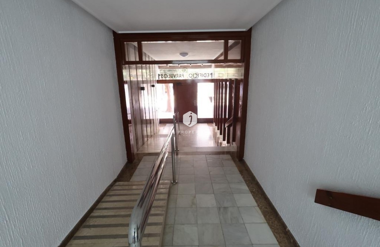 D'occasion - Appartement -
Torrevieja - Costa Blanca