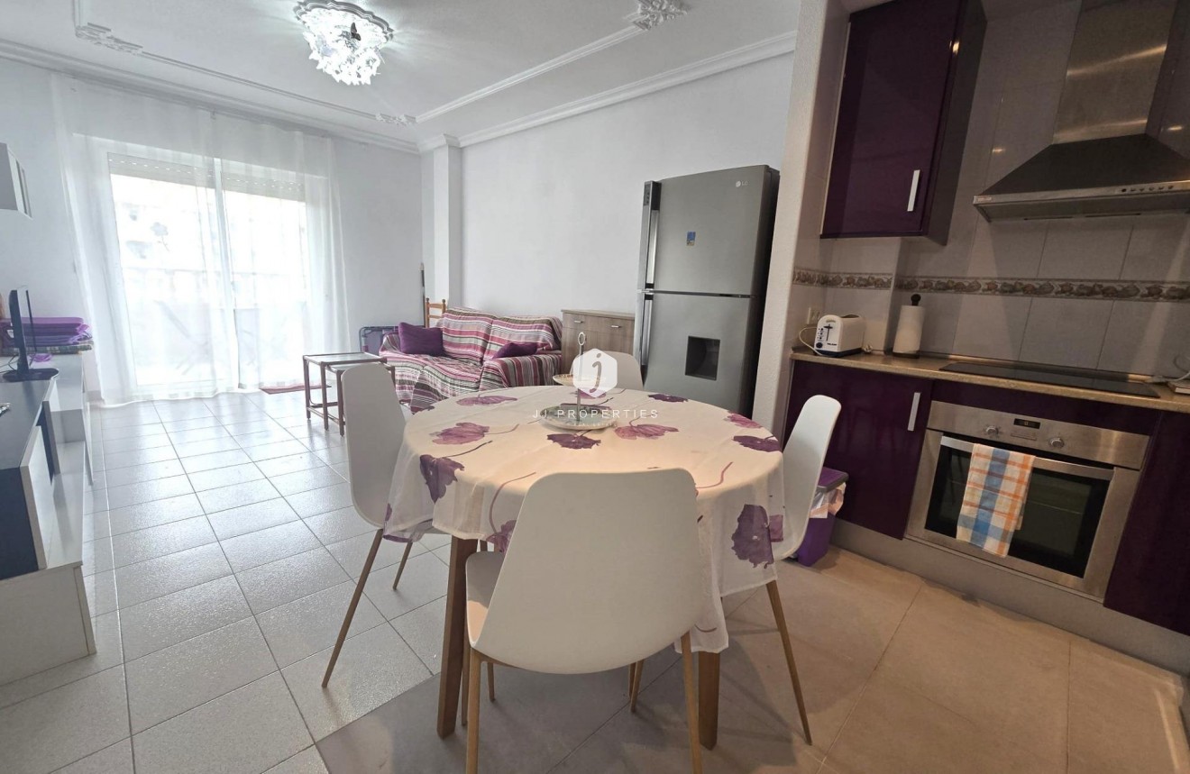 Aus zweiter Hand - Wohnung -
Torrevieja - La Mata Pueblo