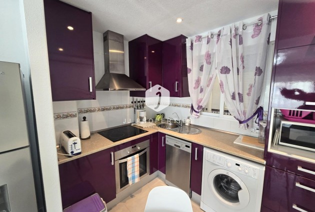 Aus zweiter Hand - Wohnung -
Torrevieja - La Mata Pueblo
