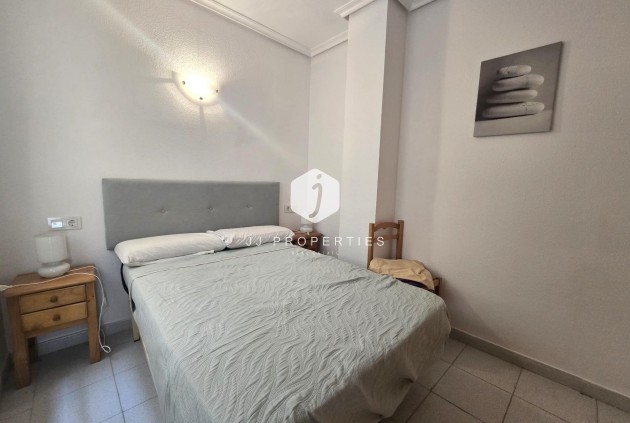 Aus zweiter Hand - Wohnung -
Torrevieja - La Mata Pueblo