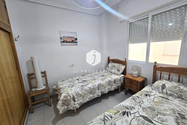 Aus zweiter Hand - Wohnung -
Torrevieja - La Mata Pueblo