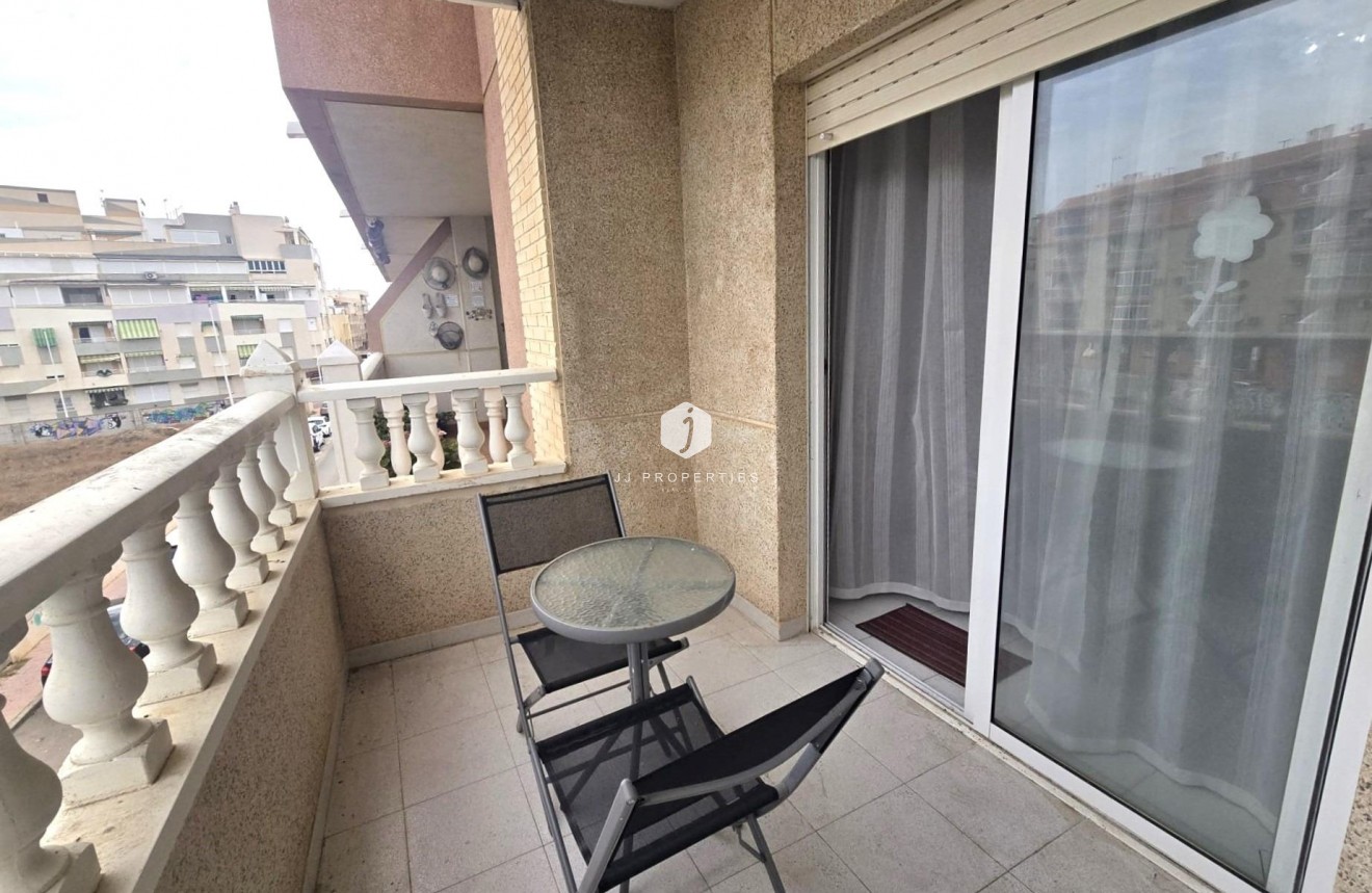 Aus zweiter Hand - Wohnung -
Torrevieja - La Mata Pueblo