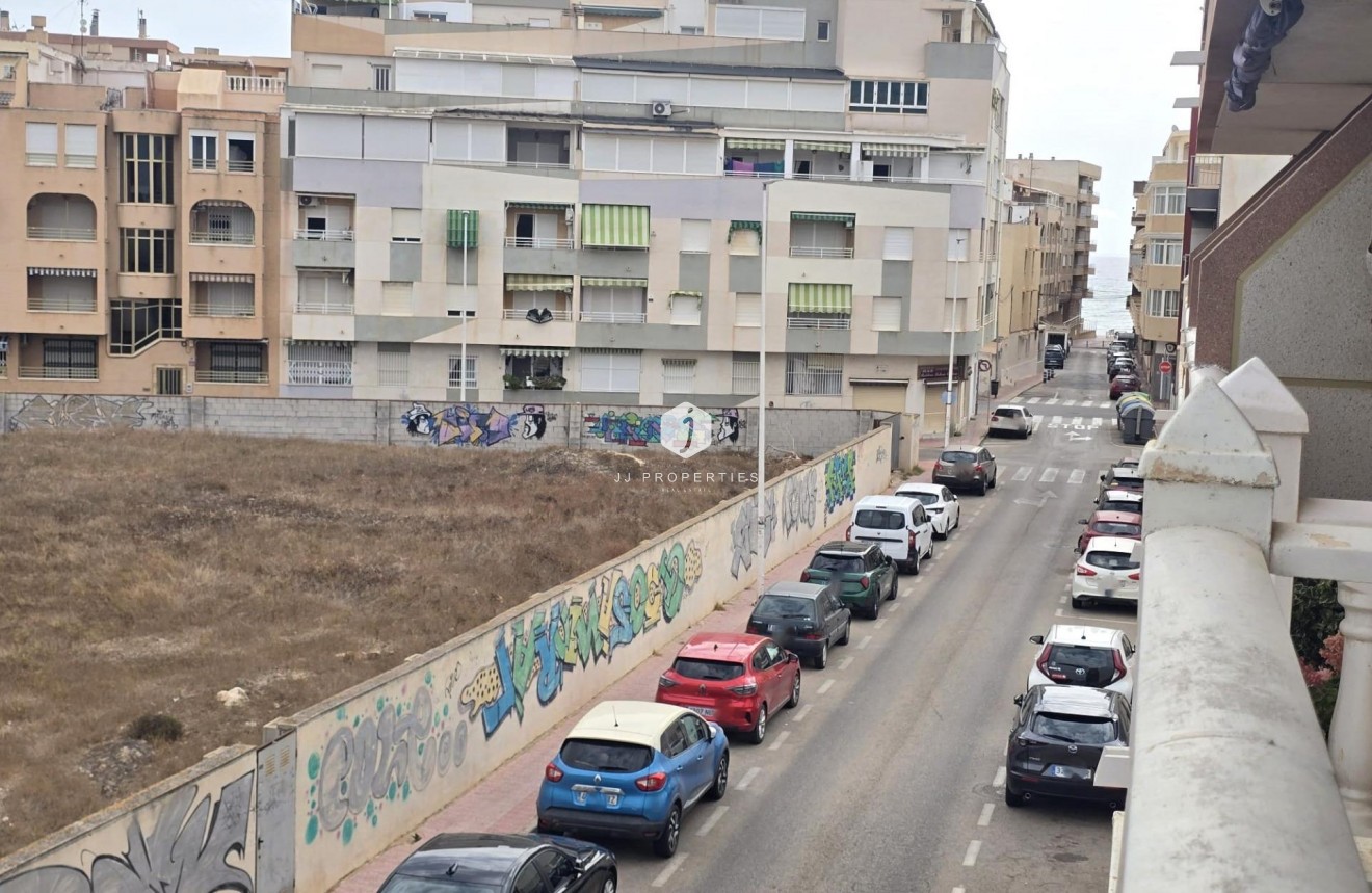 Aus zweiter Hand - Wohnung -
Torrevieja - La Mata Pueblo