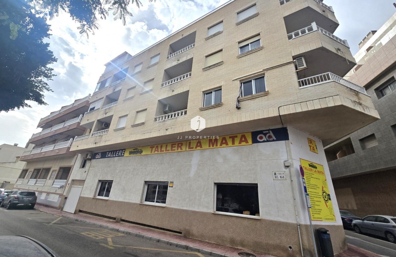 Aus zweiter Hand - Wohnung -
Torrevieja - La Mata Pueblo