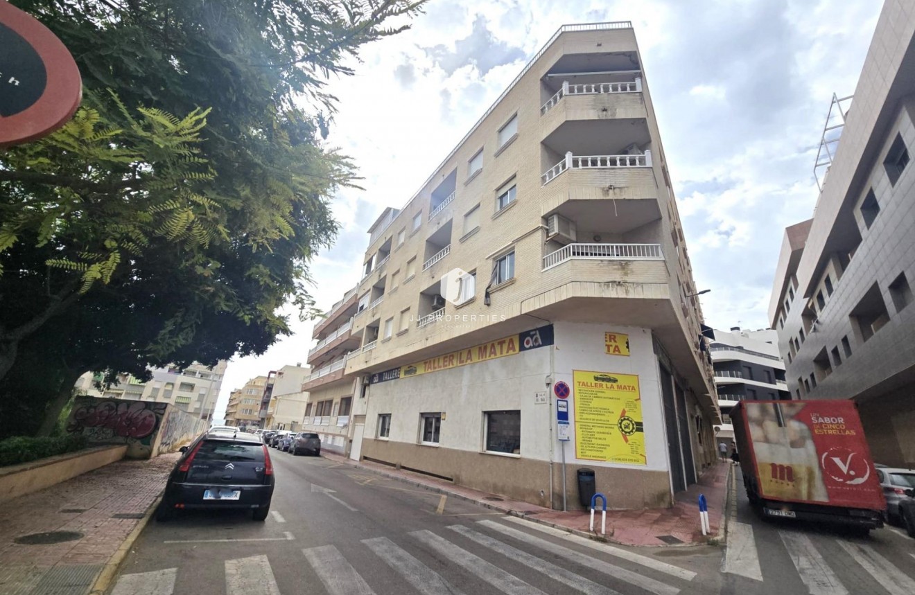 Aus zweiter Hand - Wohnung -
Torrevieja - La Mata Pueblo