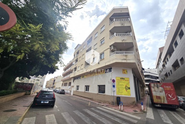 Aus zweiter Hand - Wohnung -
Torrevieja - La Mata Pueblo