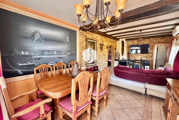 Segunda mano - Villa -
Torrevieja - Los Balcones - Los Altos del Edén