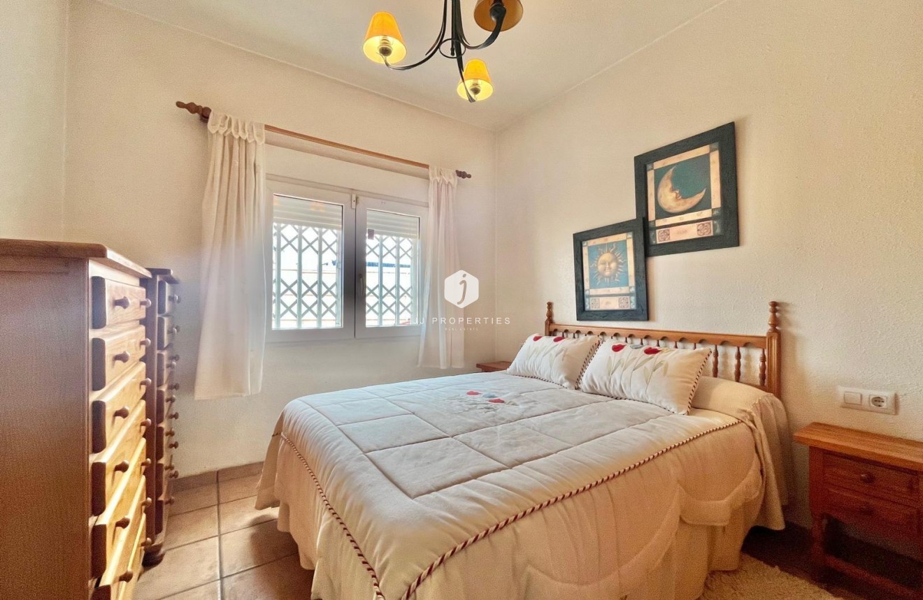 Segunda mano - Villa -
Torrevieja - Los Balcones - Los Altos del Edén