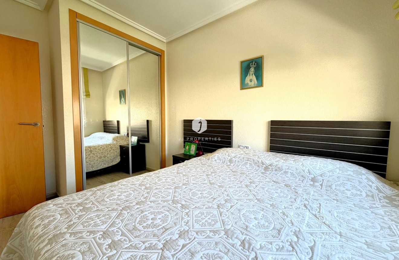 Resale - Apartment / flat -
Torrevieja - El molino