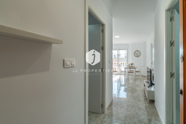 D'occasion - Appartement -
Torrevieja - Costa Blanca